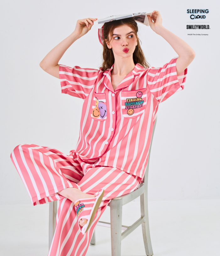 Smiley Collection Short sleeves + Pants : Red - Image 6