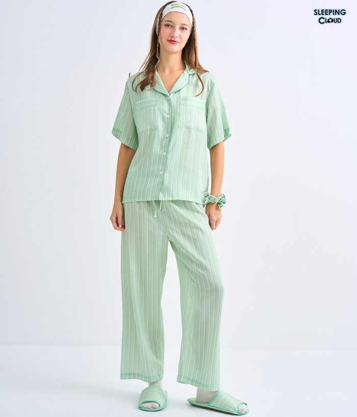 Make Up Your Day ONE STRIPE Short sleeves + Pants : Green - Image 4