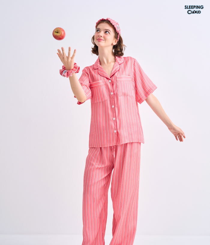 Make Up Your Day ONE STRIPE Short sleeves + Pants : Red - Image 5