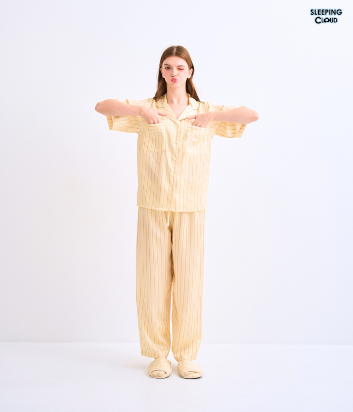 Make Up Your Day ONE STRIPE Short sleeves + Pants : Yellow - Image 2