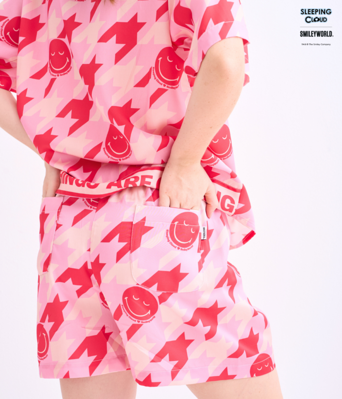 Shinori Collection Short sleeves + Shorts : Red - Image 3