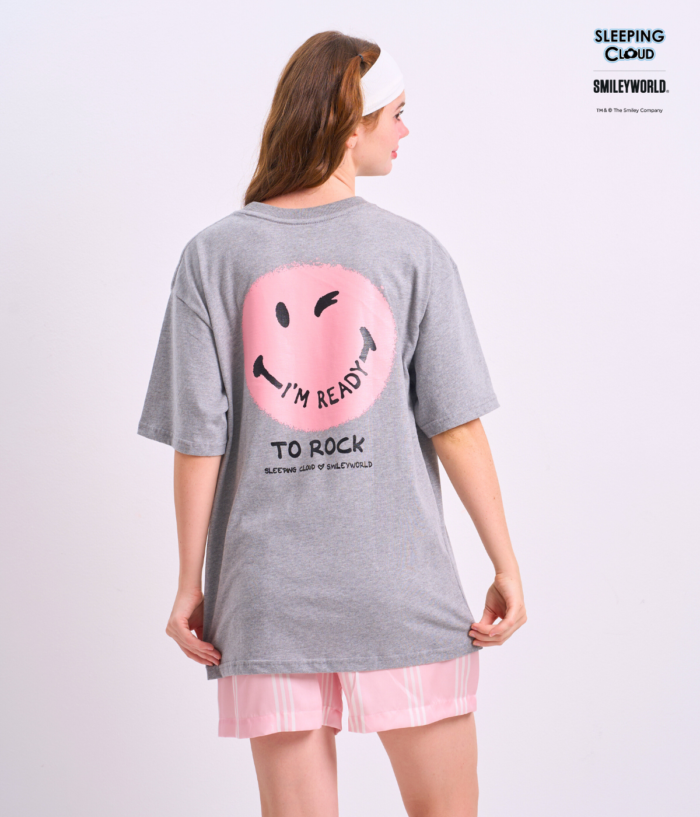 Braless T-Shirt set, Gray T-Shirt + Shorts : Pink - Image 2
