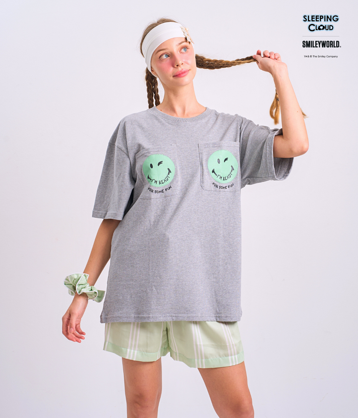 184 Braless T-Shirt set, Gray T-Shirt + Shorts : Green - Image 1