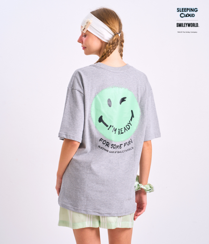 Braless T-Shirt set, Gray T-Shirt + Shorts : Green - Image 3