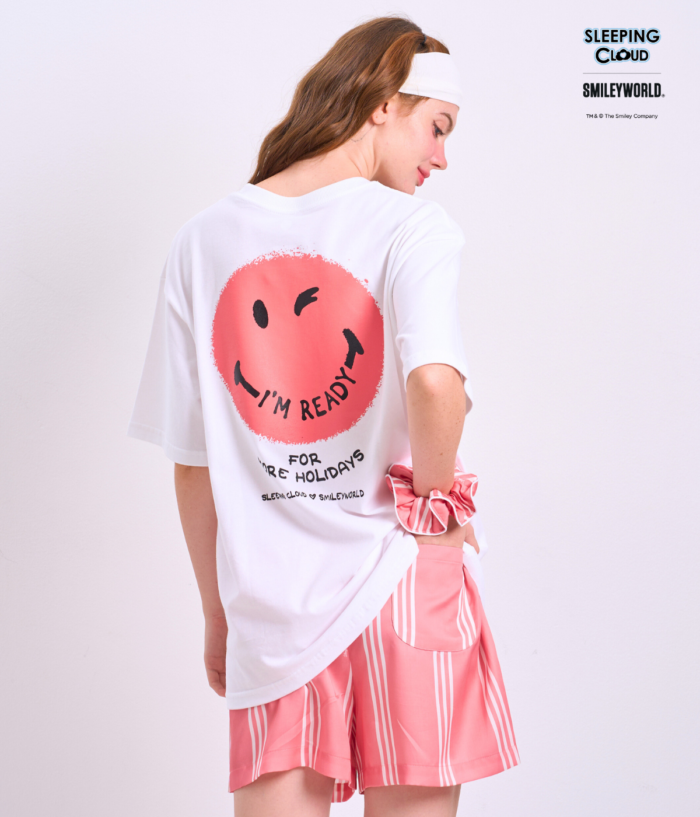 Braless T-Shirt set, White T-Shirt + Shorts : Red - Image 2