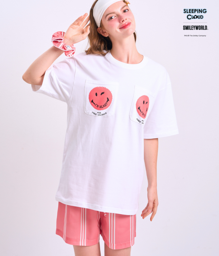 Braless T-Shirt set, White T-Shirt + Shorts : Red - Image 3
