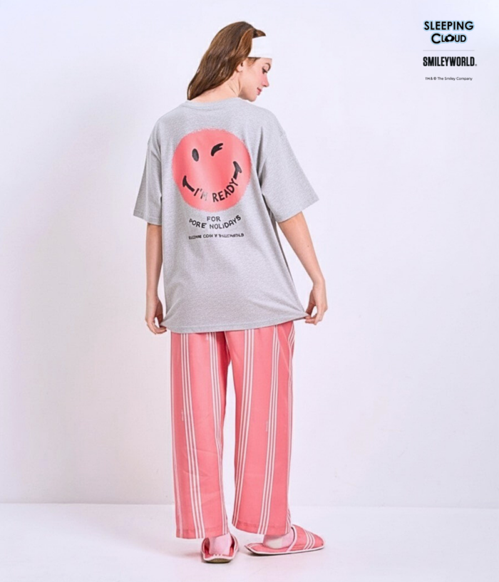 Braless T-Shirt set, Gray T-Shirt + Pants : Red - Image 2