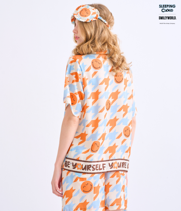 Shinori Collection Short sleeves + Shorts : Orange - Image 5