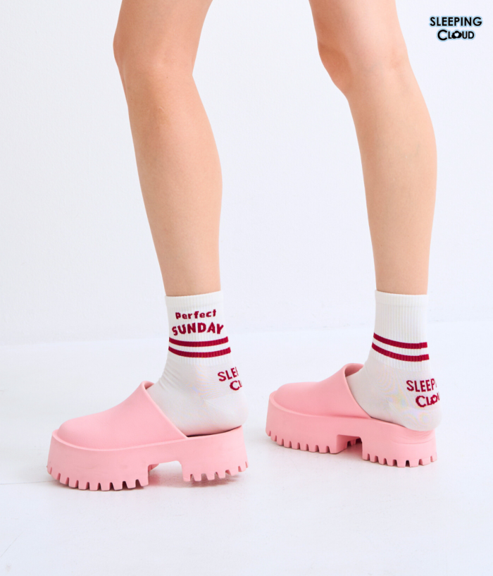 Seven Days : Sock - Image 3