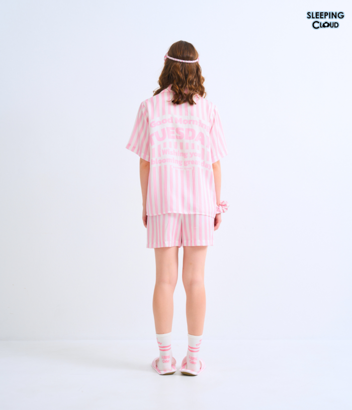 Seven Days  Short sleeves + Shorts : Tuesday - Image 3
