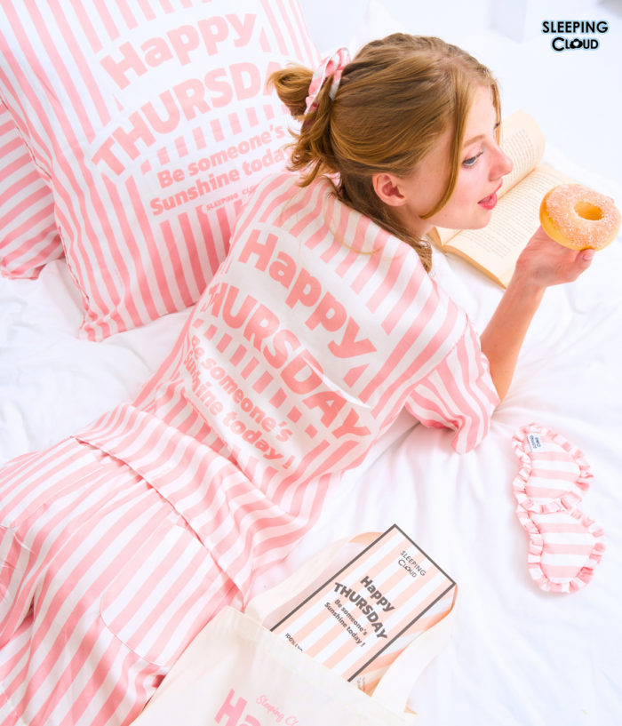 Seven Days  Short sleeves + Shorts : Thursday - Image 2
