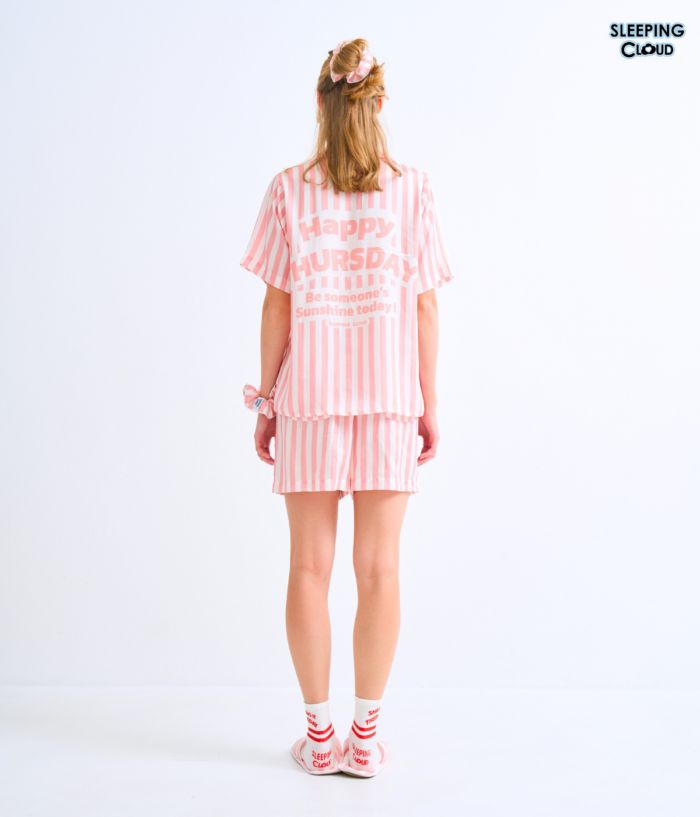 Seven Days  Short sleeves + Shorts : Thursday - Image 3