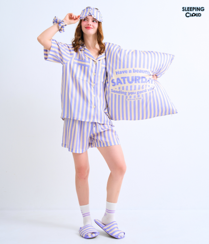 Seven Days  Short sleeves + Shorts : Saturday - Image 3