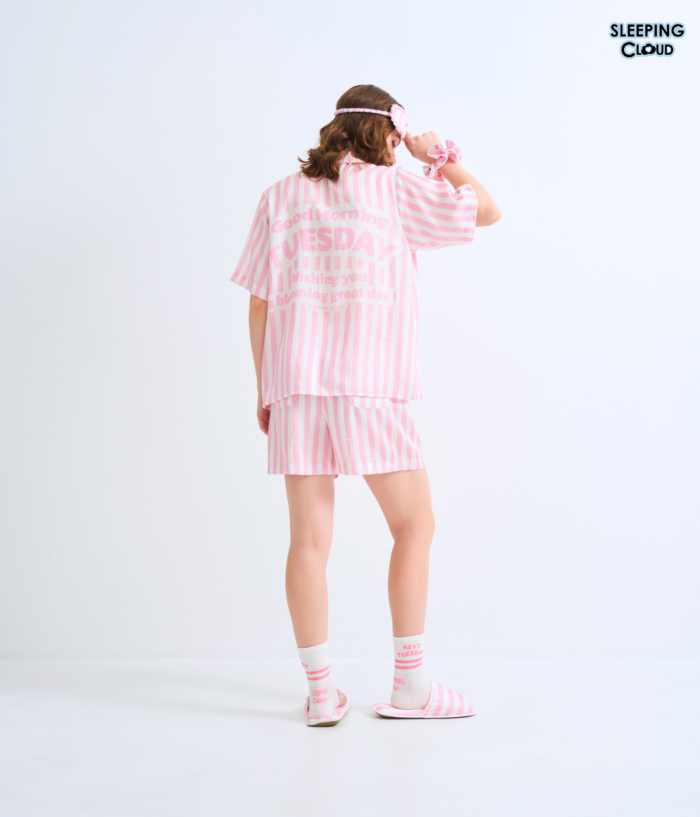Seven Days  Short sleeves + Shorts : Tuesday - Image 8