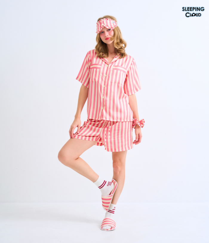 Seven Days  Short sleeves + Shorts : Sunday - Image 7