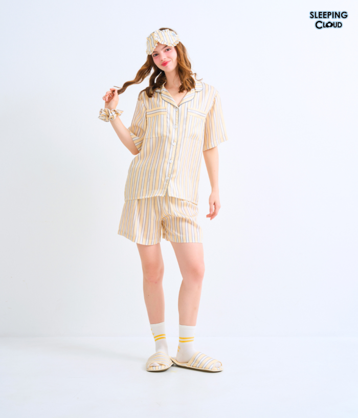 Simply Color  Short Sleeves + Shorts : Monday - Image 6