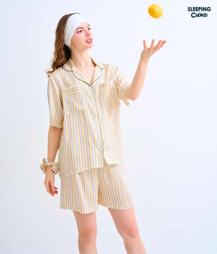 Simply Color  Short Sleeves + Shorts : Monday - Image 7