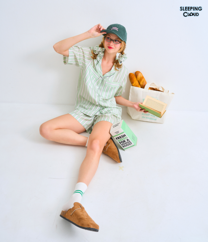 Simply Color  Short Sleeves + Shorts : Wednesday - Image 7