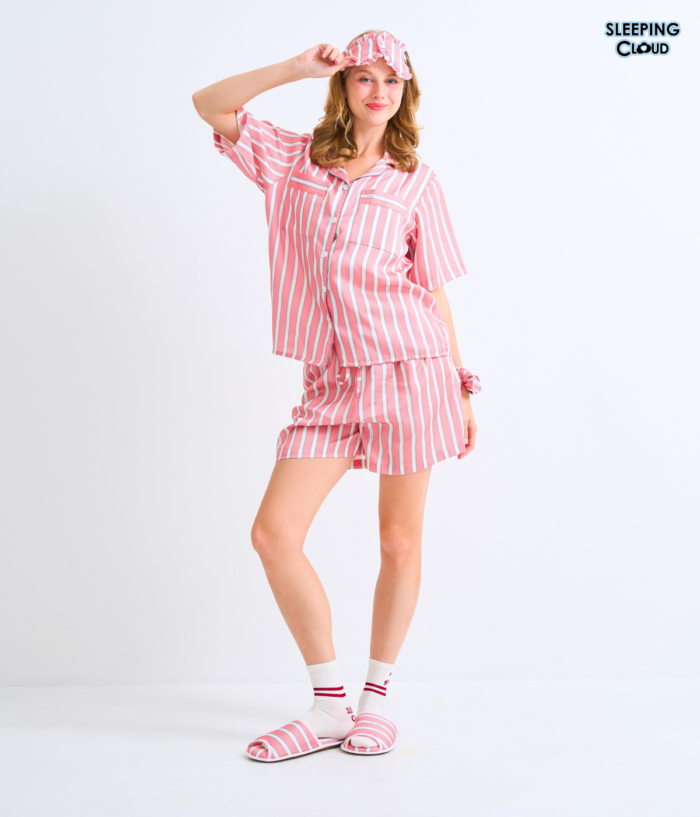 Simply Color  Short Sleeves + Shorts : Red - Image 7