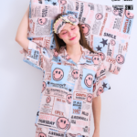 Newspaper :  Short sleeves + Pants  :  Thursday