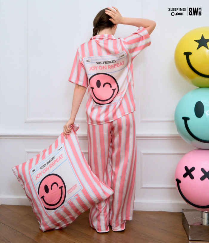 ชุดนอน SLEEPING CLOUD | ชุดนอน 100% LYOCELL ผ้านุ่ม เย็น ใส่สบาย :  Playful Days Sunday - Image 3