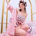 Playful Days  :  Bathrobe