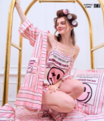 Playful Days  :  Bathrobe